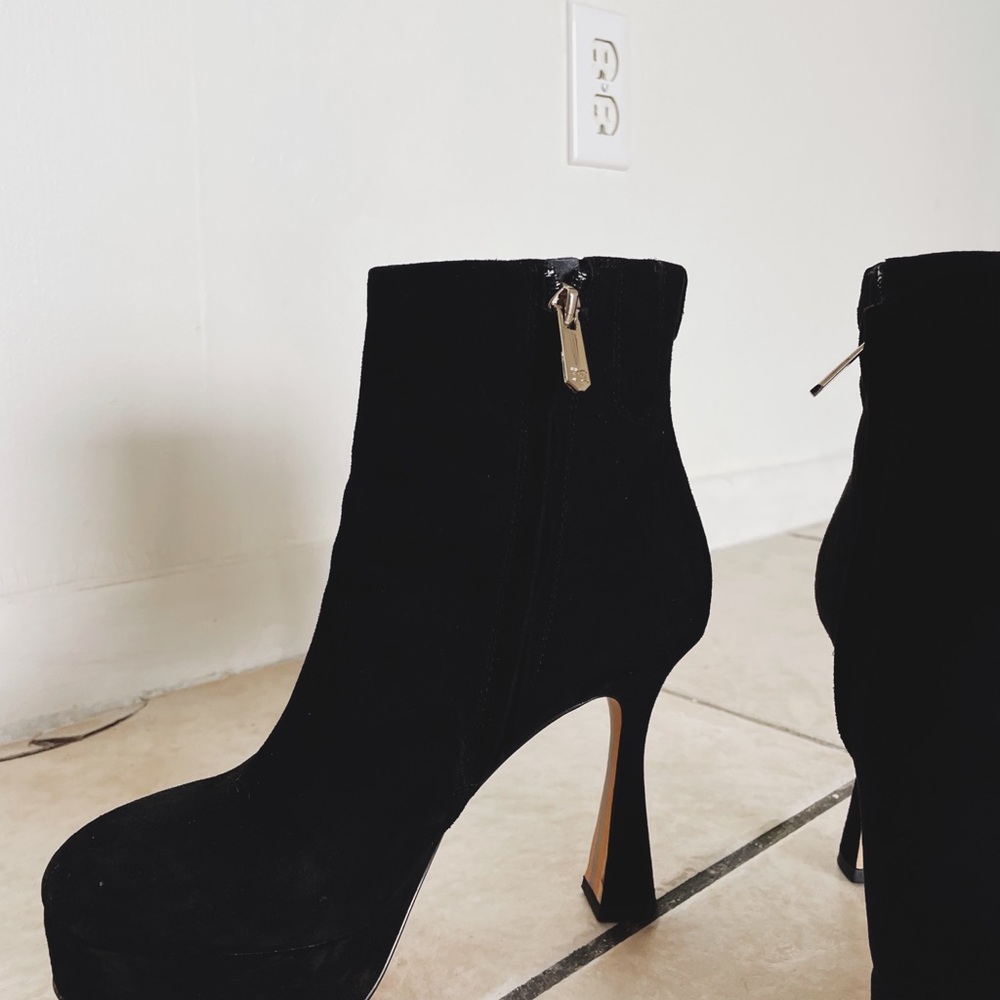 Platform boots suede black